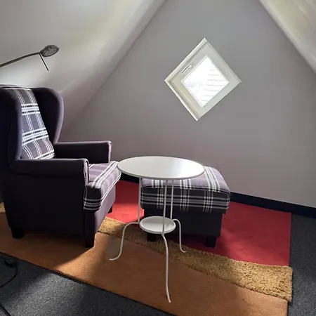 Апартаменты Monteurwohnung In Ruhiger Lage Гронау