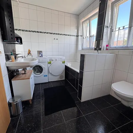 Апартаменты Monteurwohnung In Ruhiger Lage Гронау